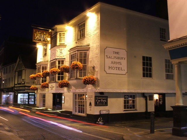 Salisbury Arms Hotel