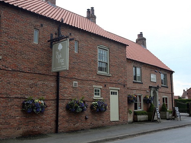 The Oak Tree Inn